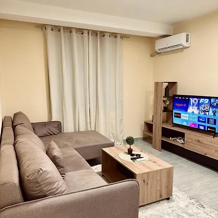Urban Apartment In Blloku Tirana Exterior photo